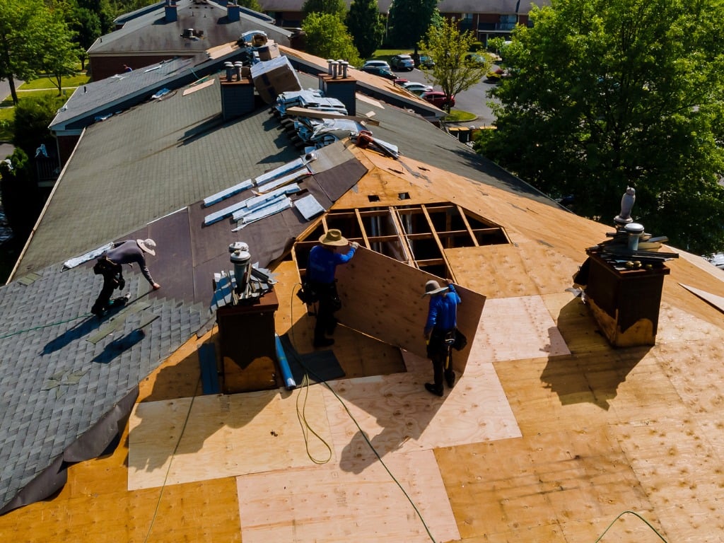 nashville roofing services